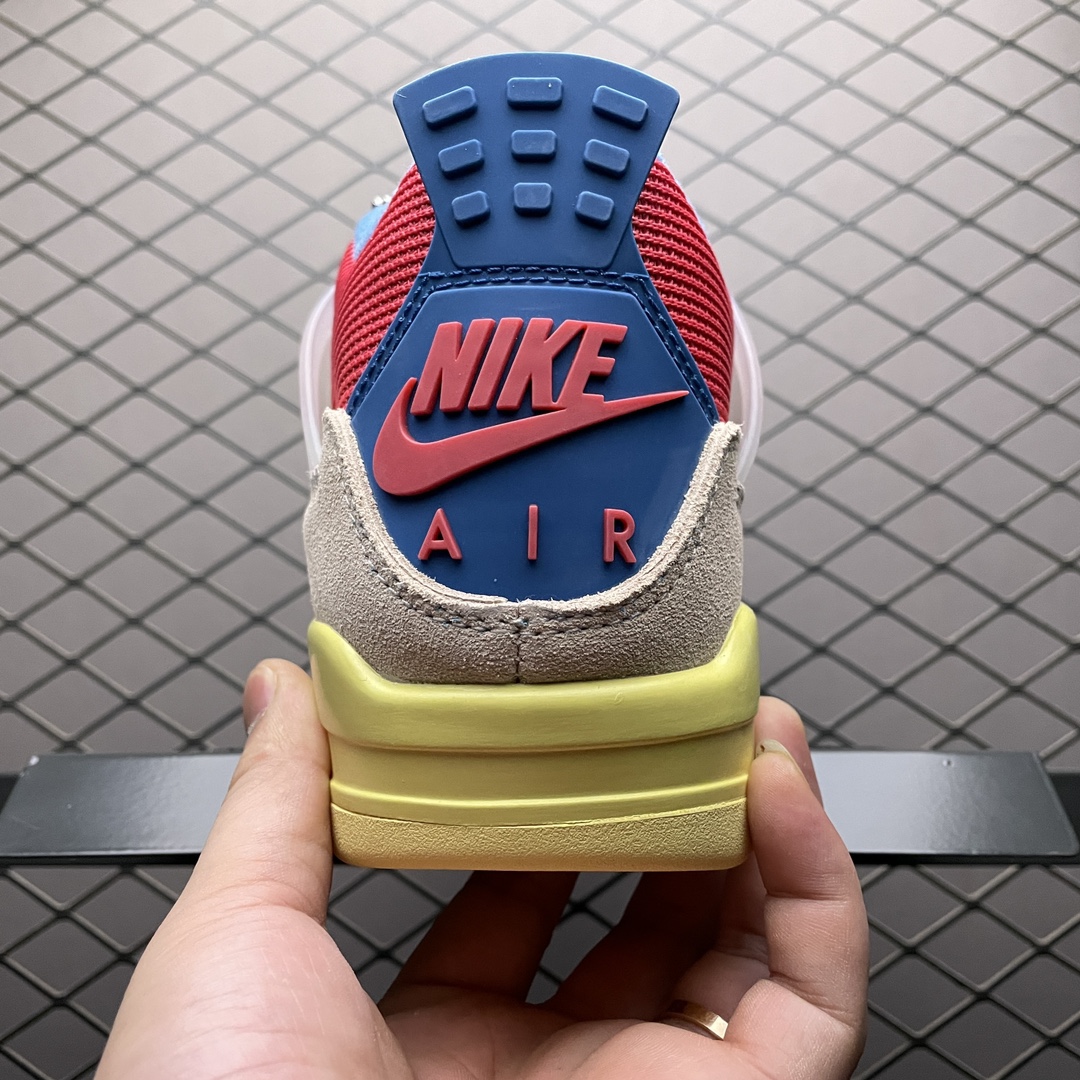 UNION × NIKE AIR JORDAN 4 "GUAVA"（DC9533-800）