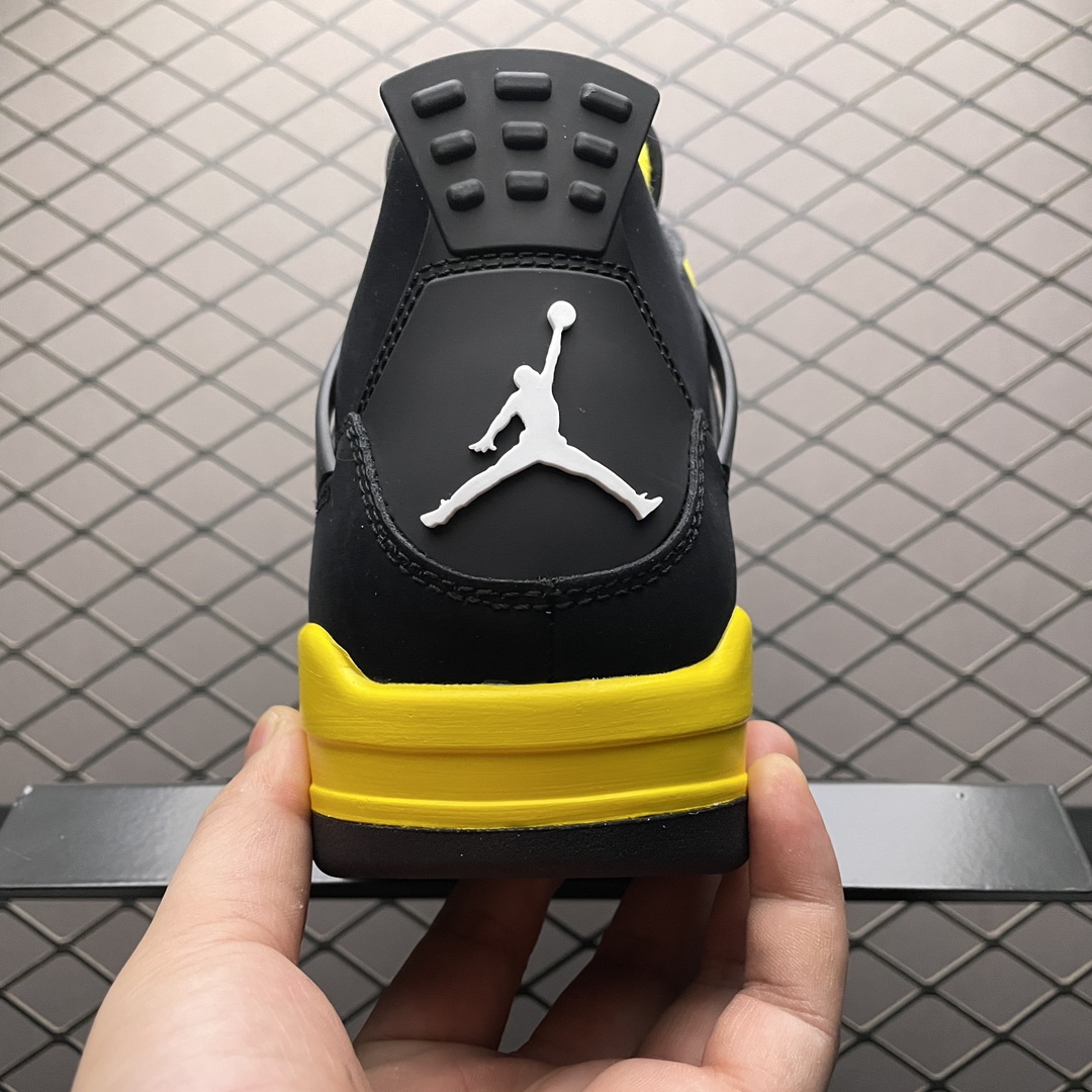 Nike Air Jordan 4 Retro "Thunder"(2023) (DH6927-017)
