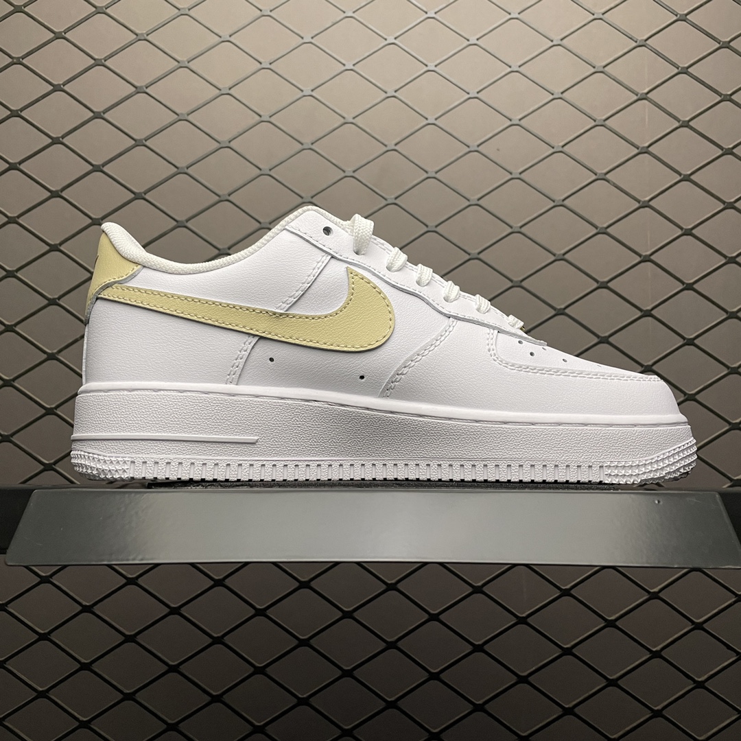 Nike WMNS Air Force 1 Low '07 