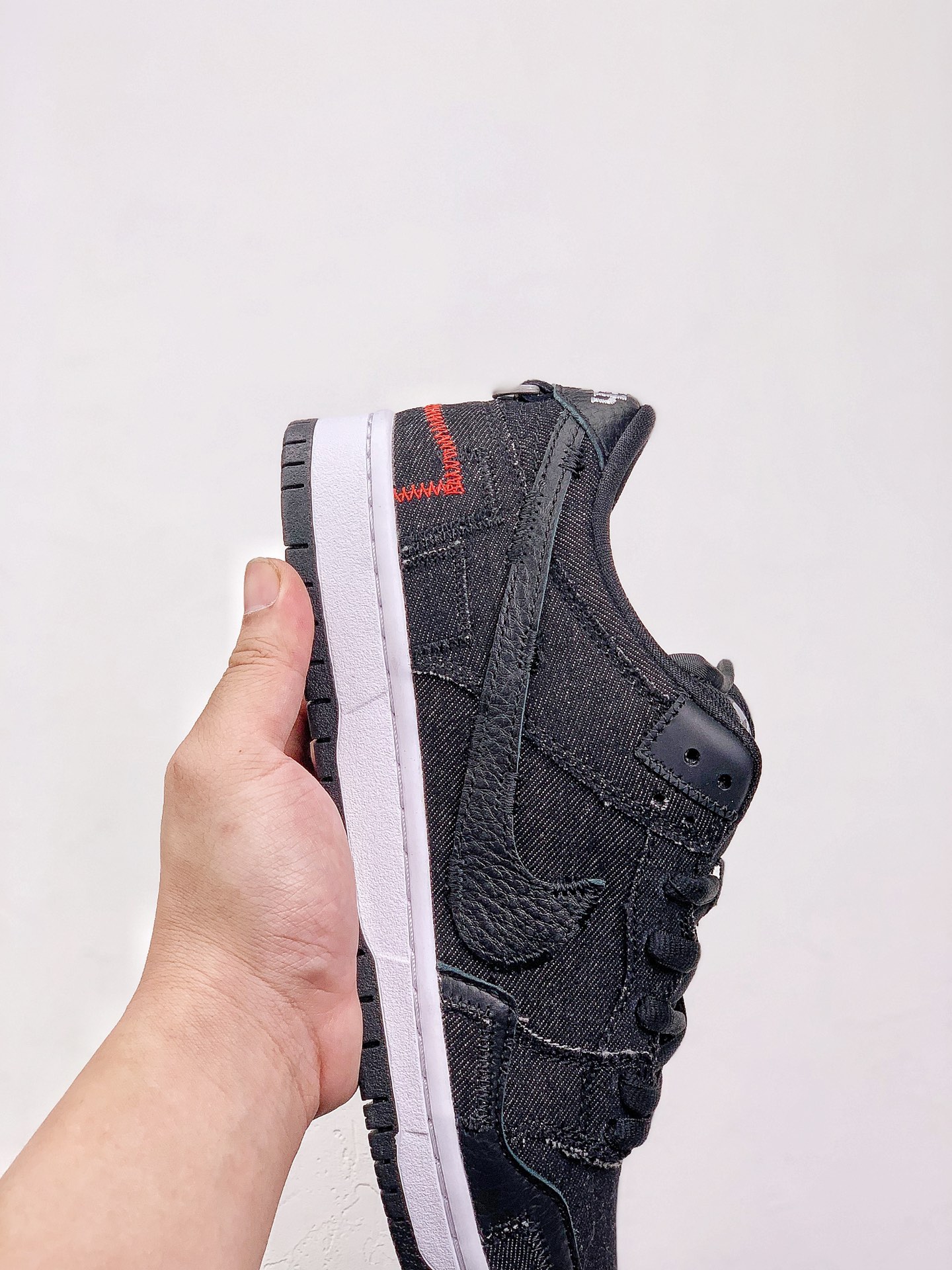 Wasted Youth × Nike SB Dunk Low (DD8386-001)