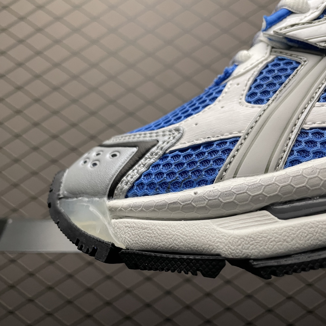 BALENCIAGA Runner Sneaker "White/Blue" （677403W3RB34912）