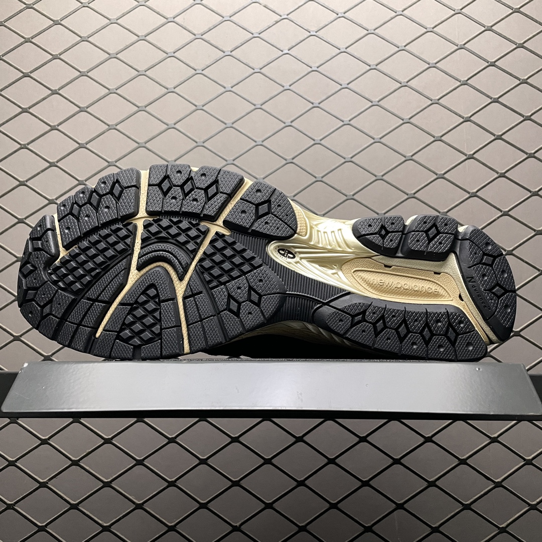 New Balance 1906R "Black"(M1906RK）