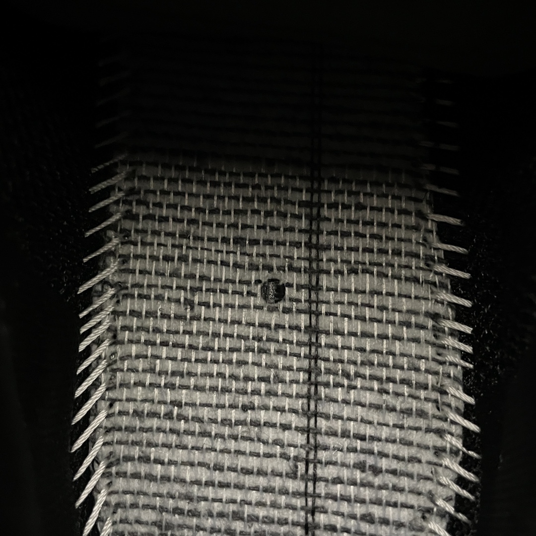 BALENCIAGA Triple S "Black/Yellow Fluo"（541624W09ON1047）