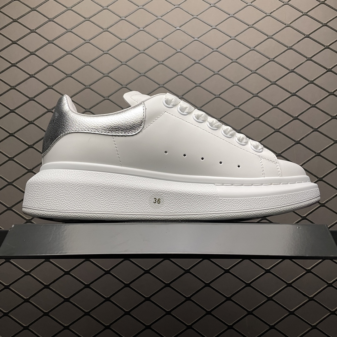 Alexander McQueen Oversized White Metallic(553770WHFBU9042)