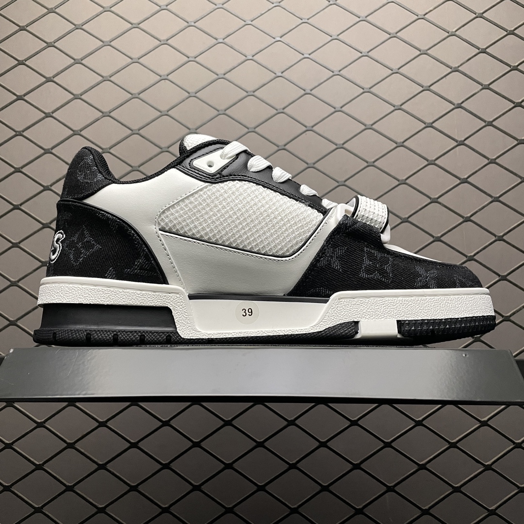 LV Trainer Sneaker(1A9ZB0)
