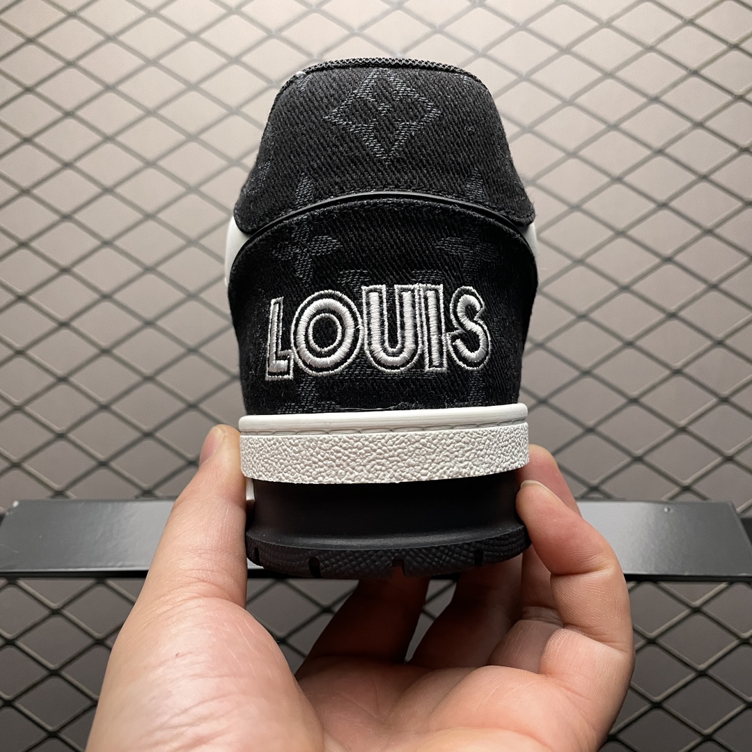 LV Trainer Sneaker(1A9ZB0)