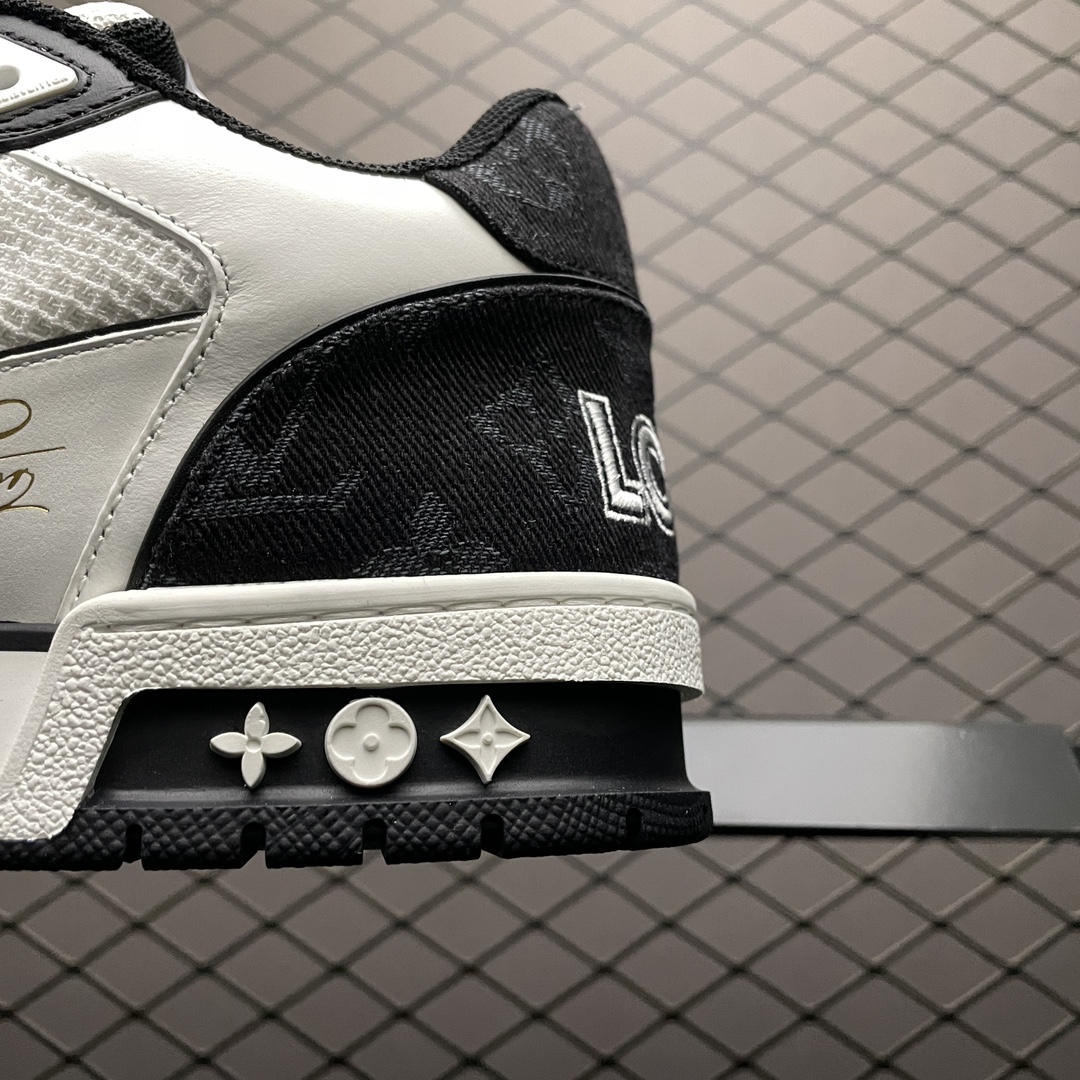 LV Trainer Sneaker(1A9ZB0)