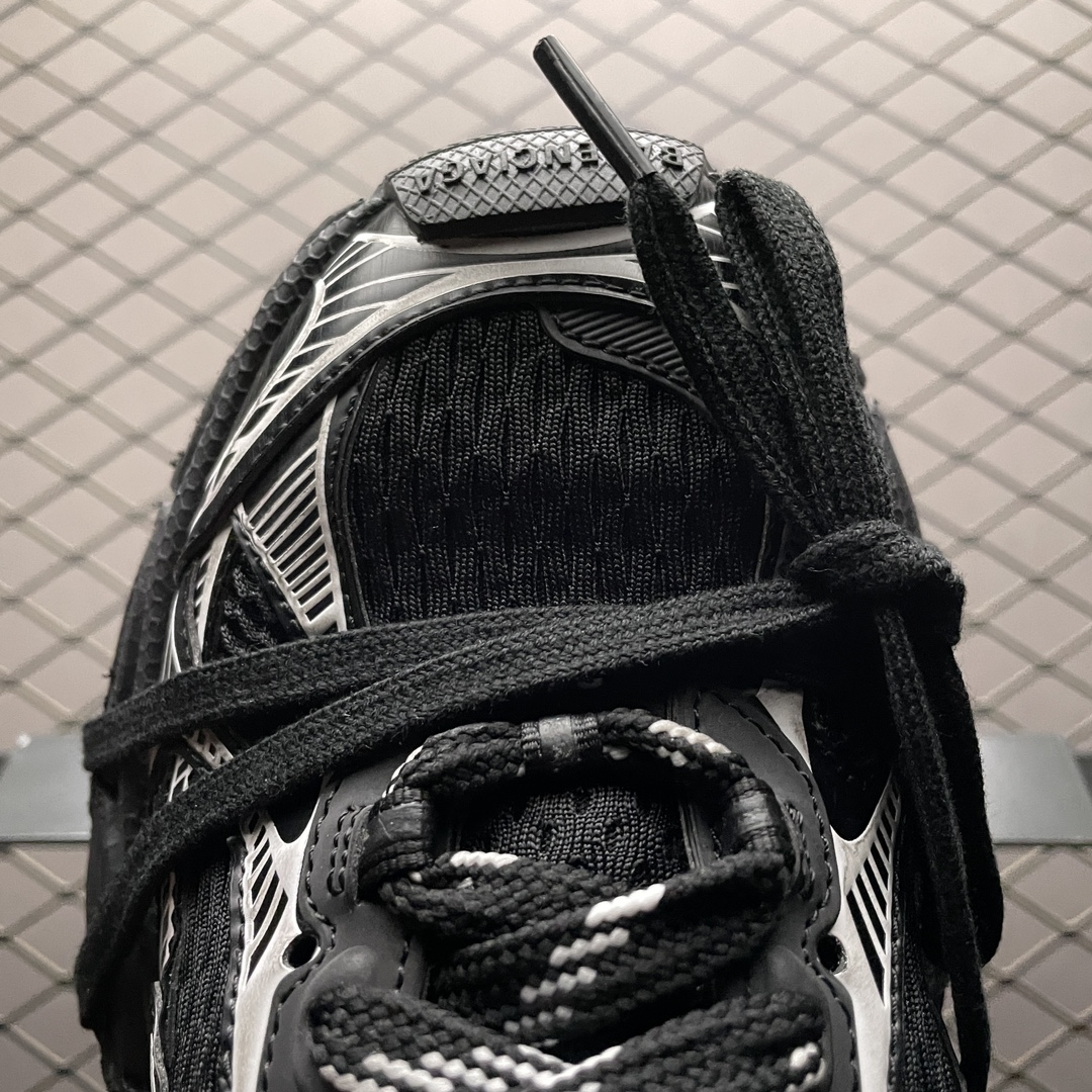 BALENCIAGA 3XL "black" （734734W3XL11010）