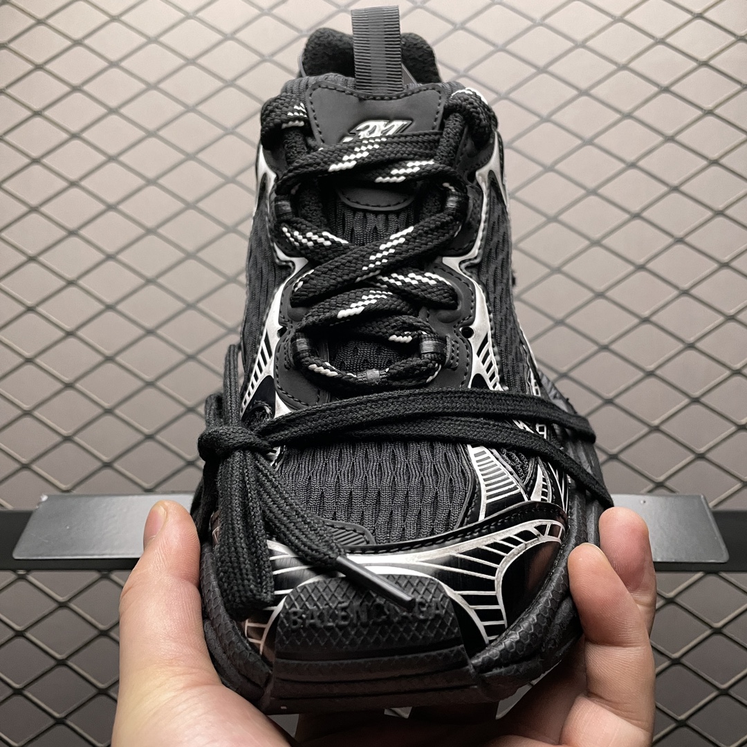 BALENCIAGA 3XL "black" （734734W3XL11010）