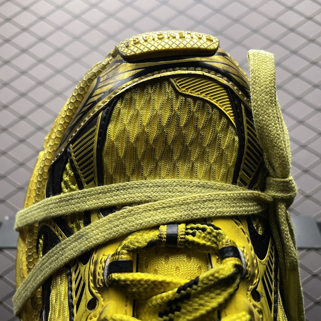 BALENCIAGA 3XL "Yellow" （734734W3XL27010）