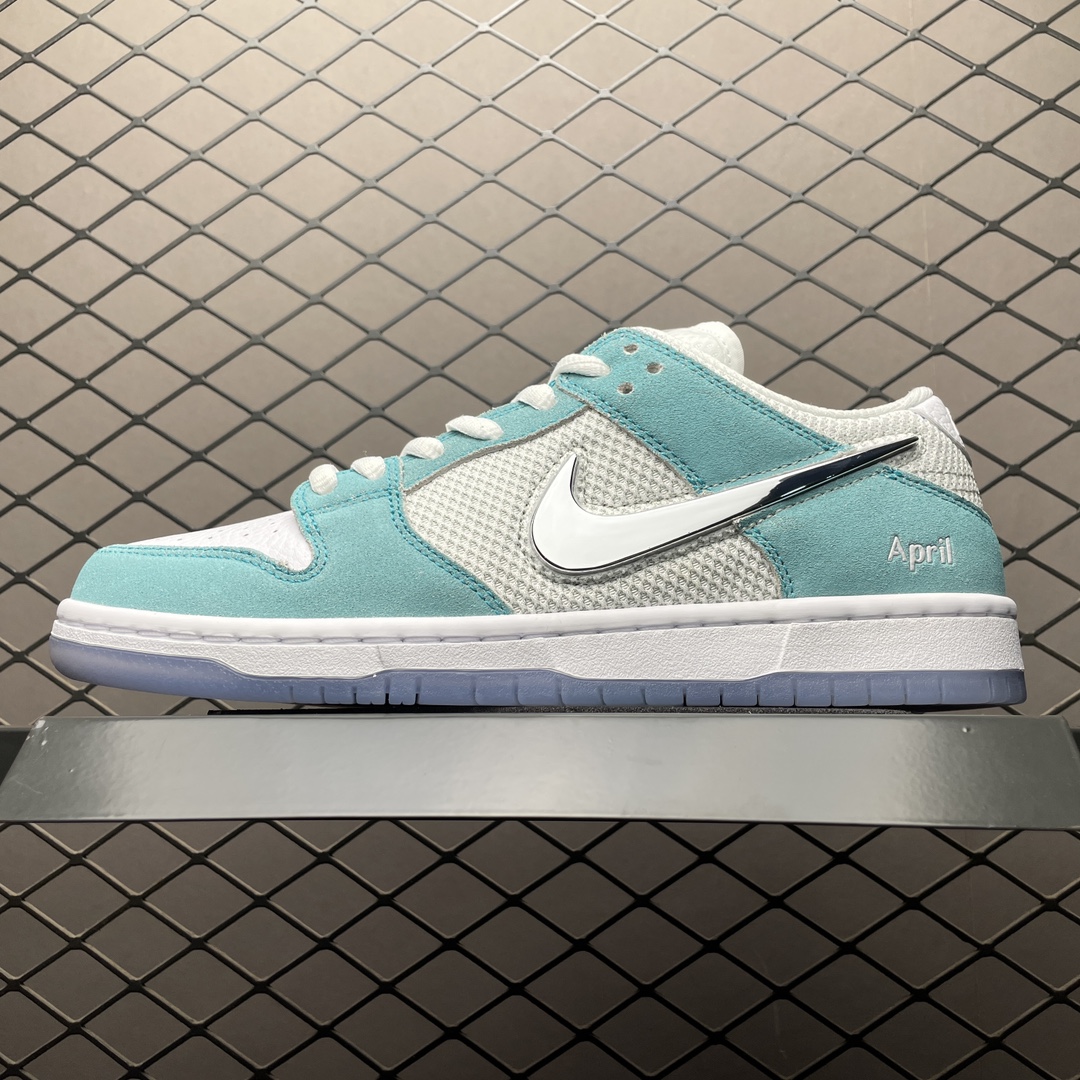 April Skateboards x NK SB Dunk Low(FD2562-400) April Skateboards x NK SB Dunk Low(FD2562-400)