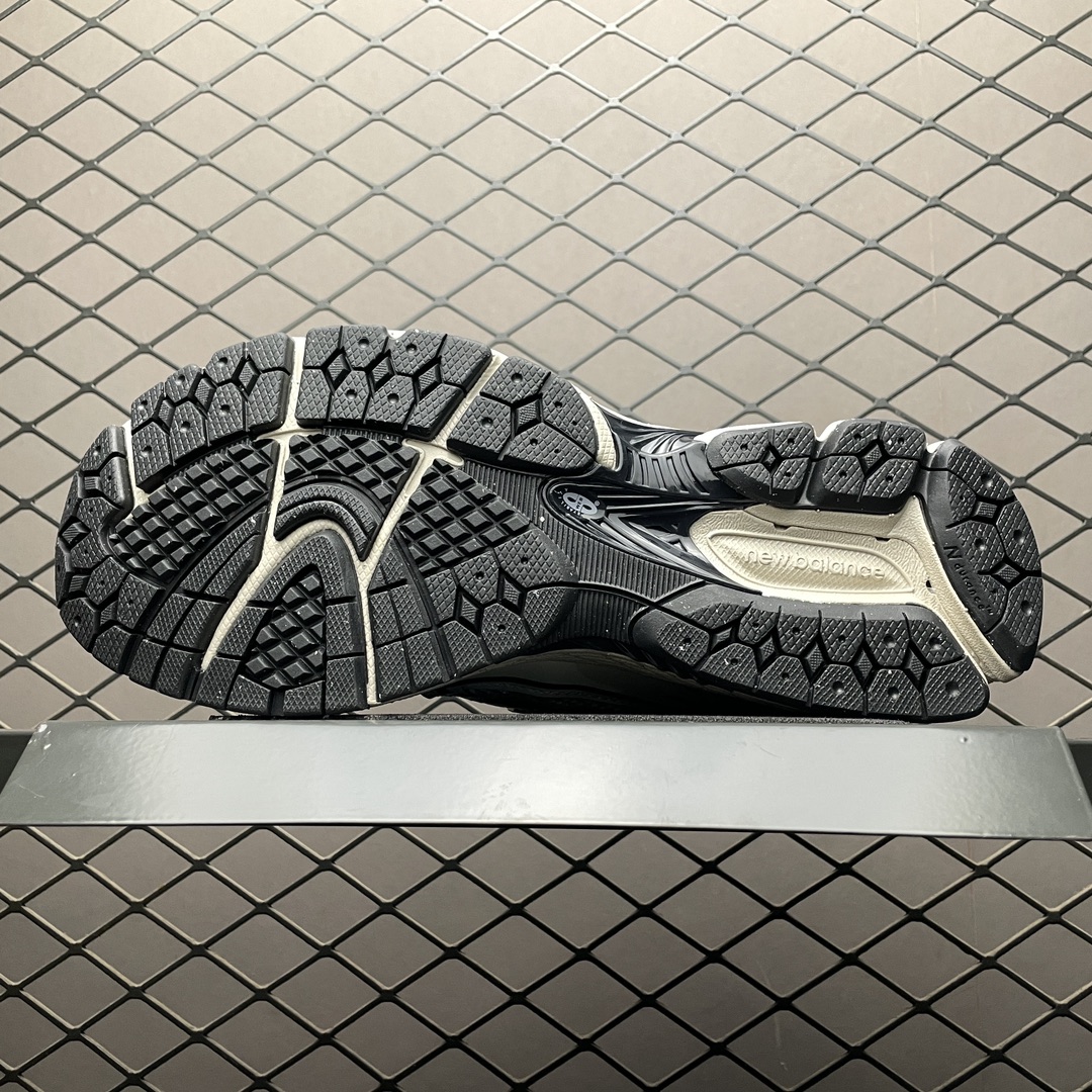 GANNI × New Balance 1906R "Off White"(M1906RGG）