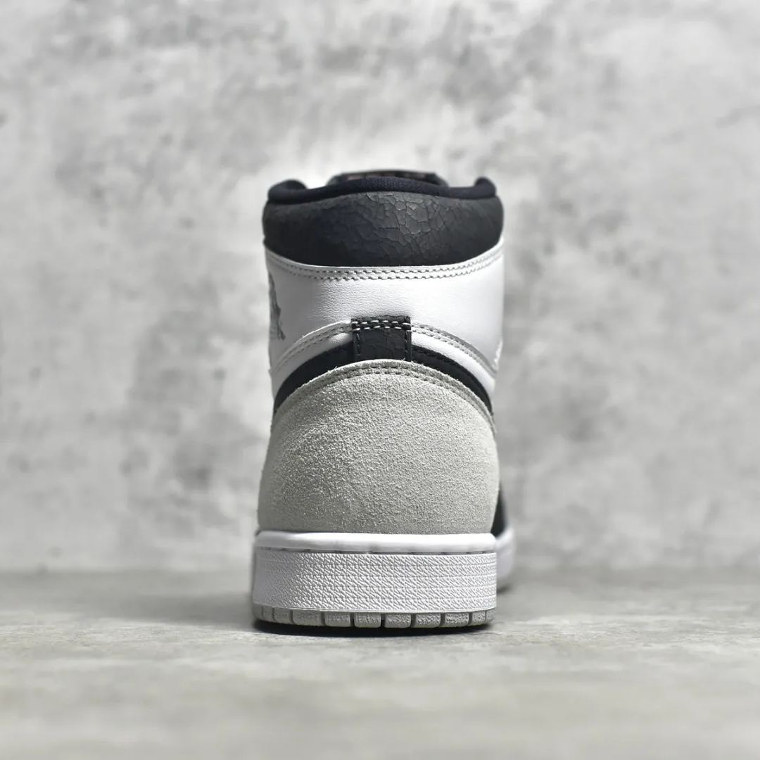 Nike  Air Jordan 1 " Stage Haze"(555088-108)
