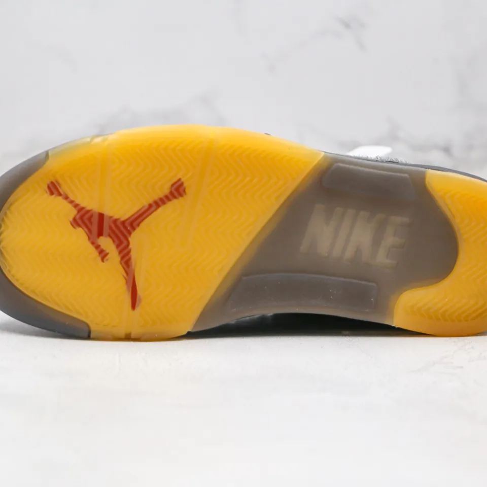 Off-White × Nike Air Jordan 5 "Black/Muslin/Fire Red" (CT8480-001)