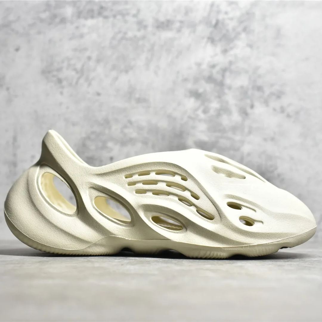 adidas Yeezy Foam RNNR "Ararat"(G55486)