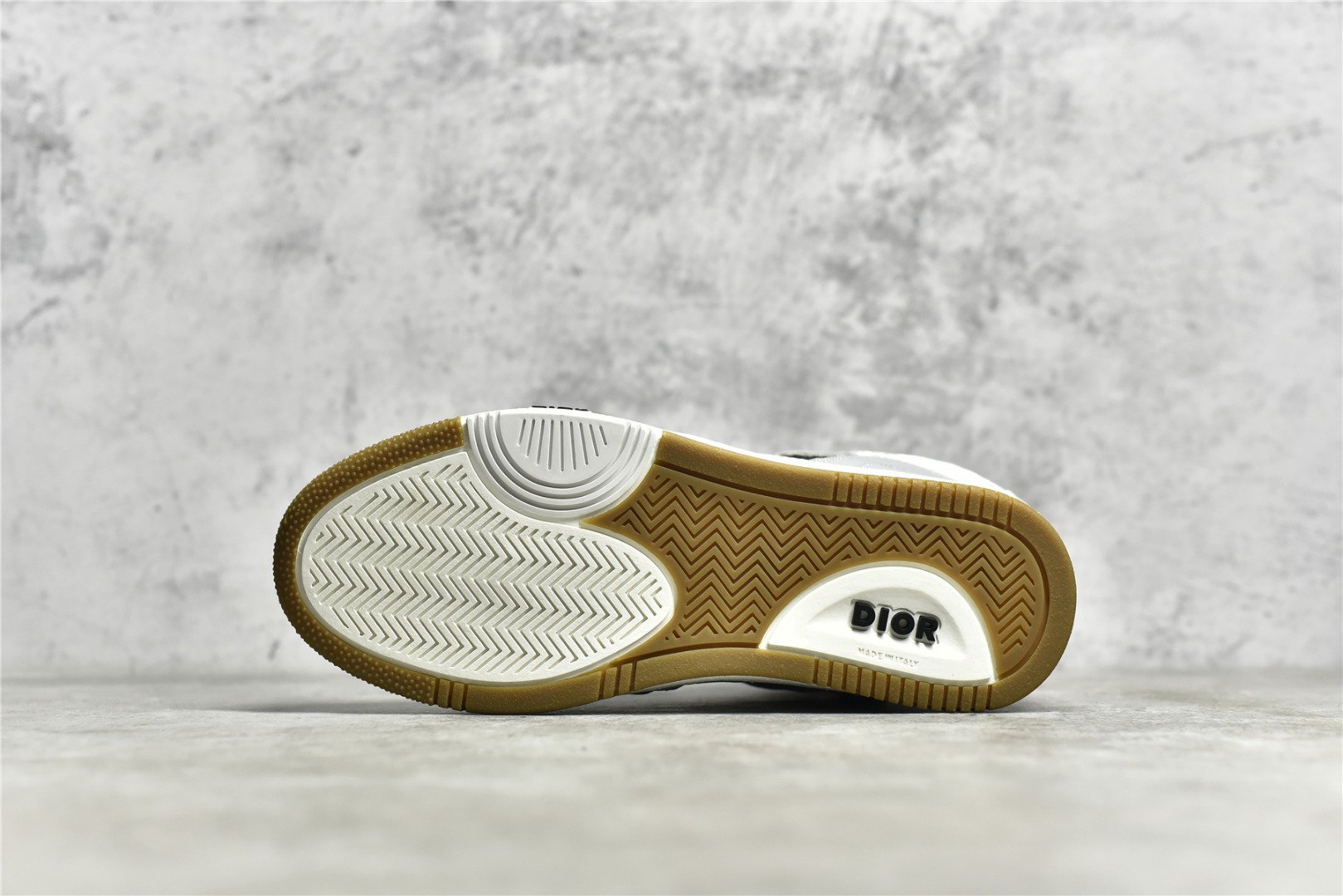 Dior B27 High Gray White（3SH132ZIR_H165）