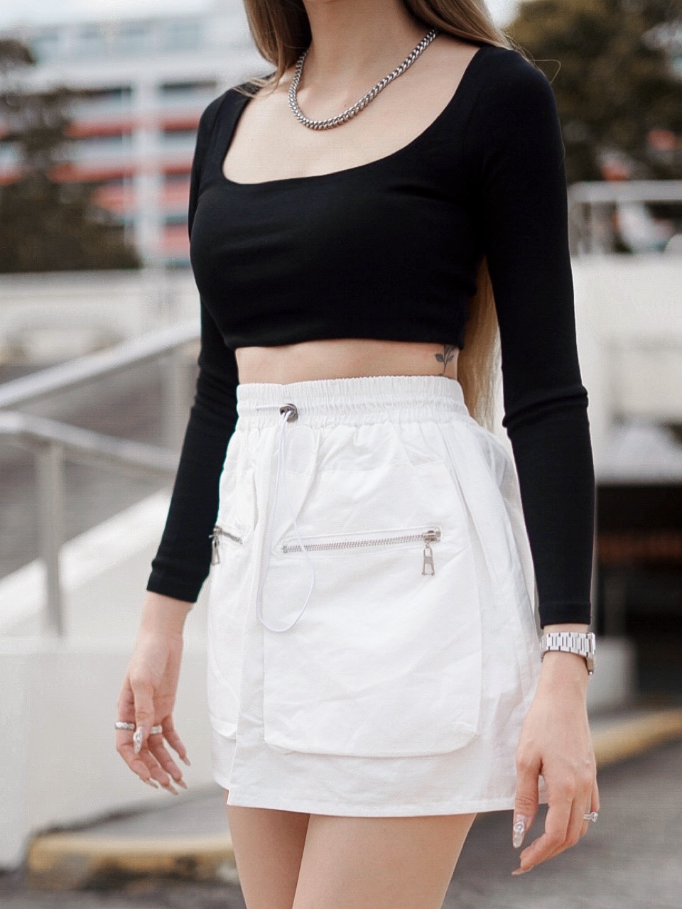 Long Sleeved Low U-Neck Crop Top (2 Colours)