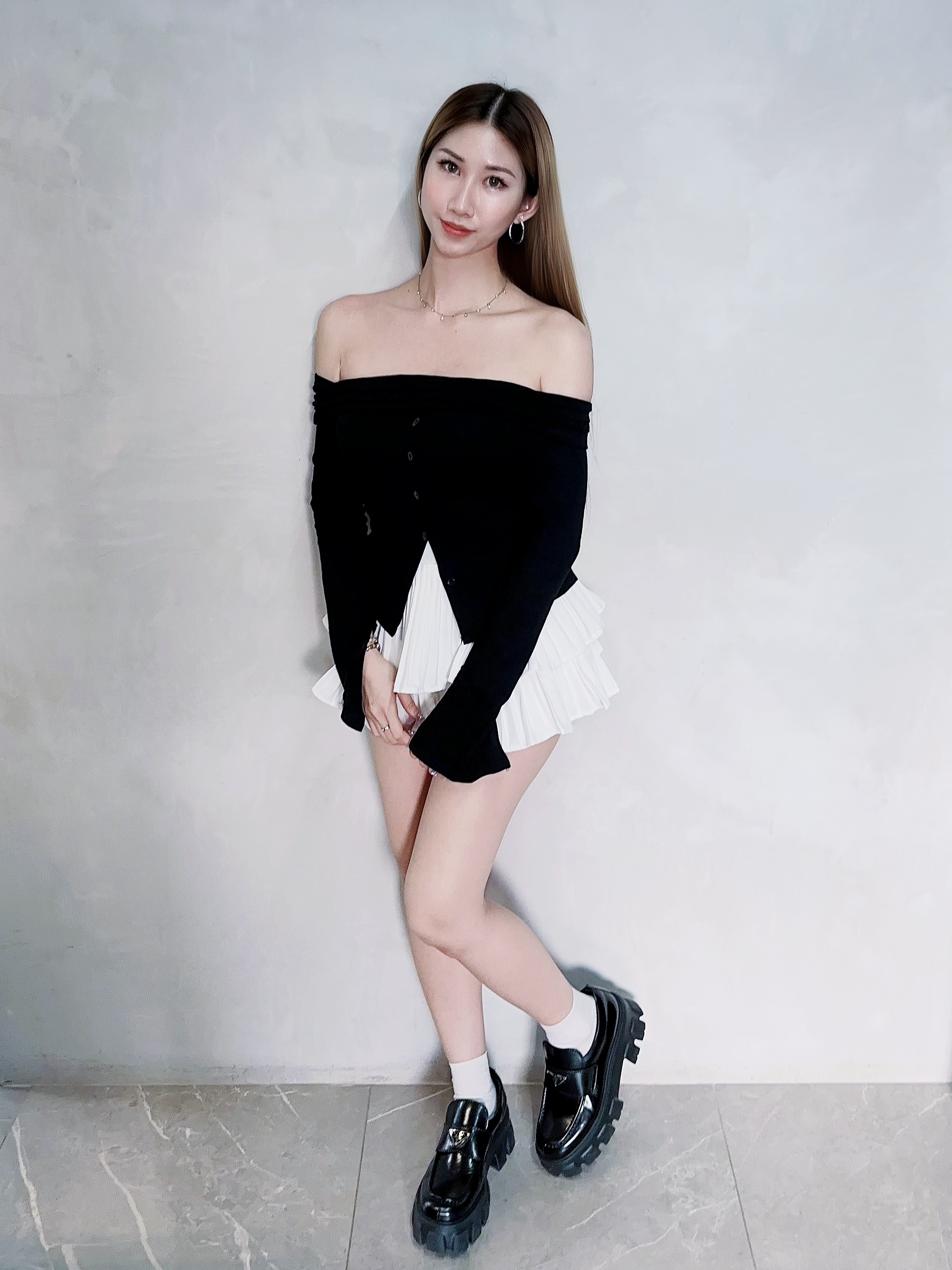 Off-Shoulder Top & Pleated Skorts Set