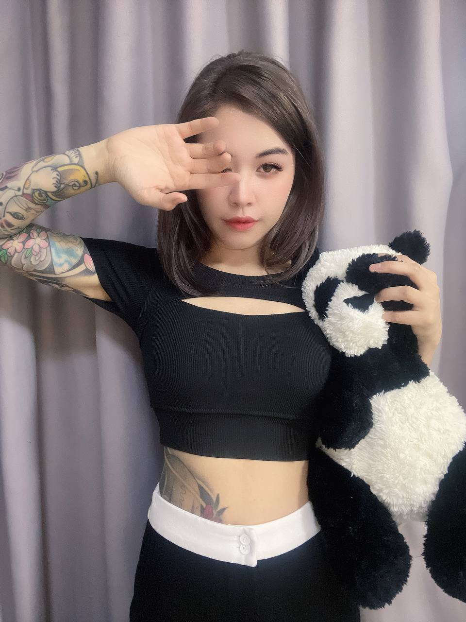 KCS LABEL: Cut Out Crop Top