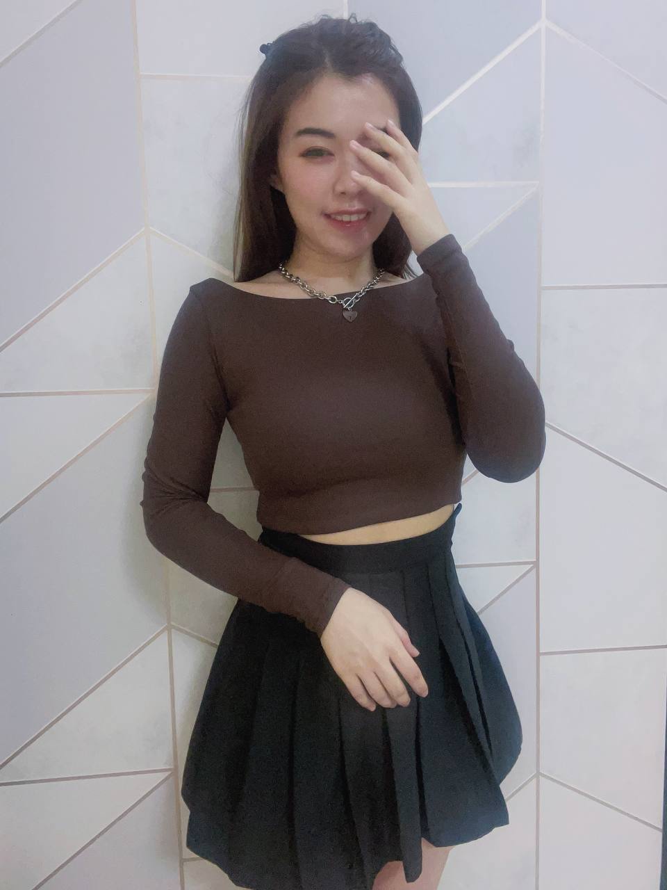 Long Sleeved Low U-Neck Crop Top (2 Colours)