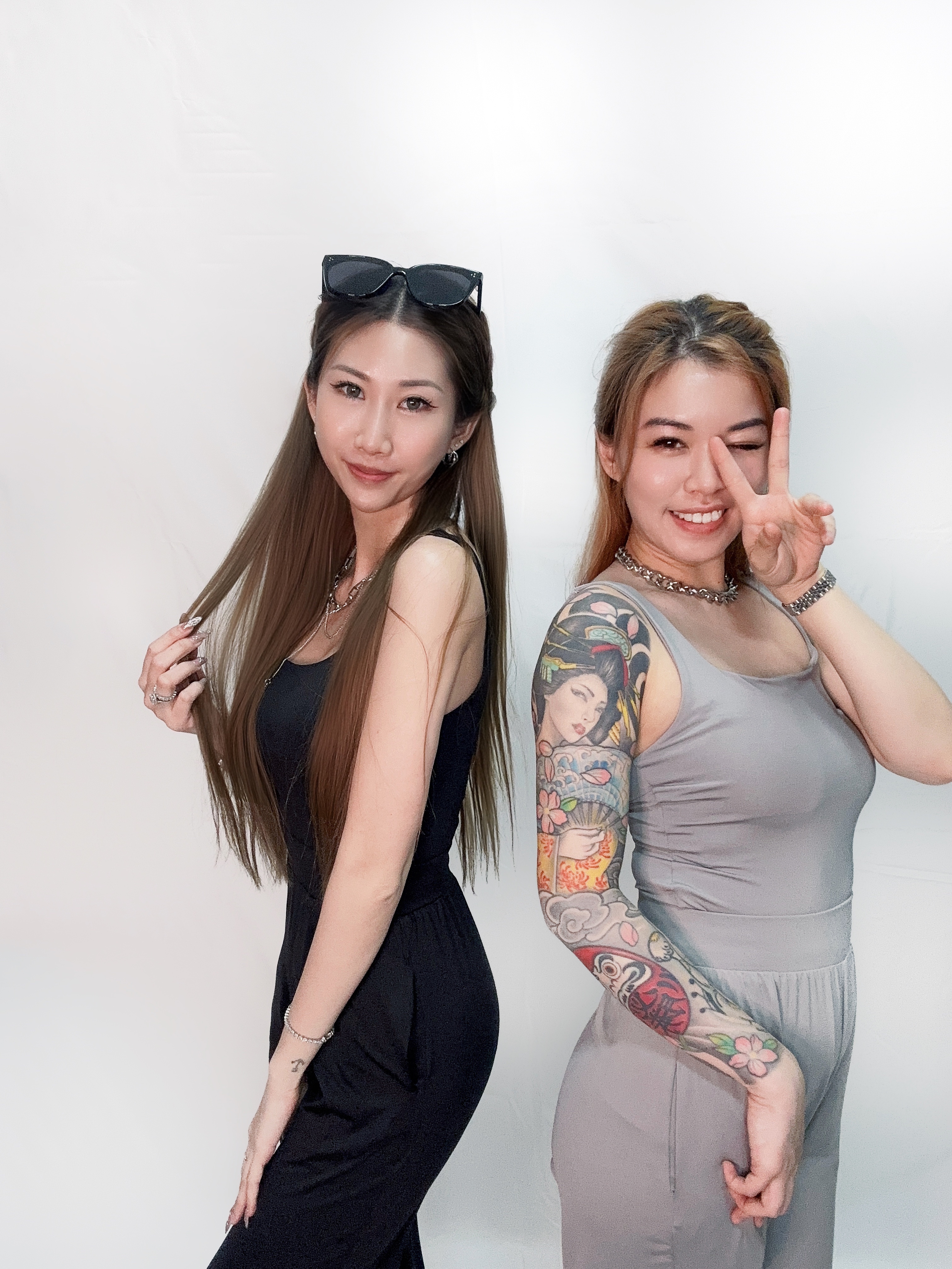 Korean Sleeveless Comfy Top & Bottom (2 Colours)