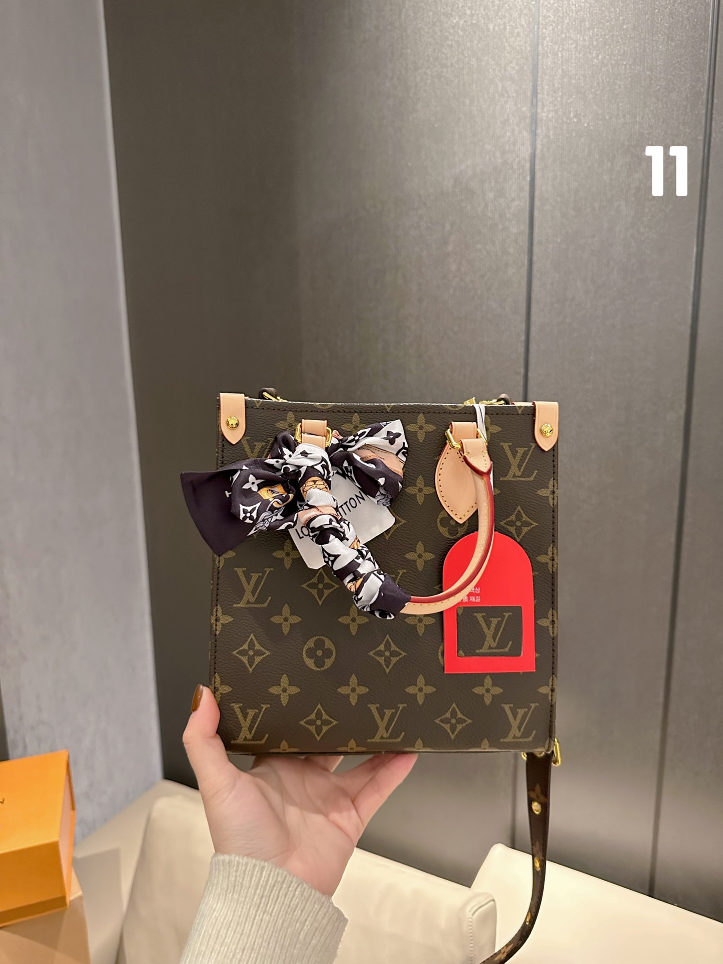 Lv Sac Platの新しい琴譜バッグ