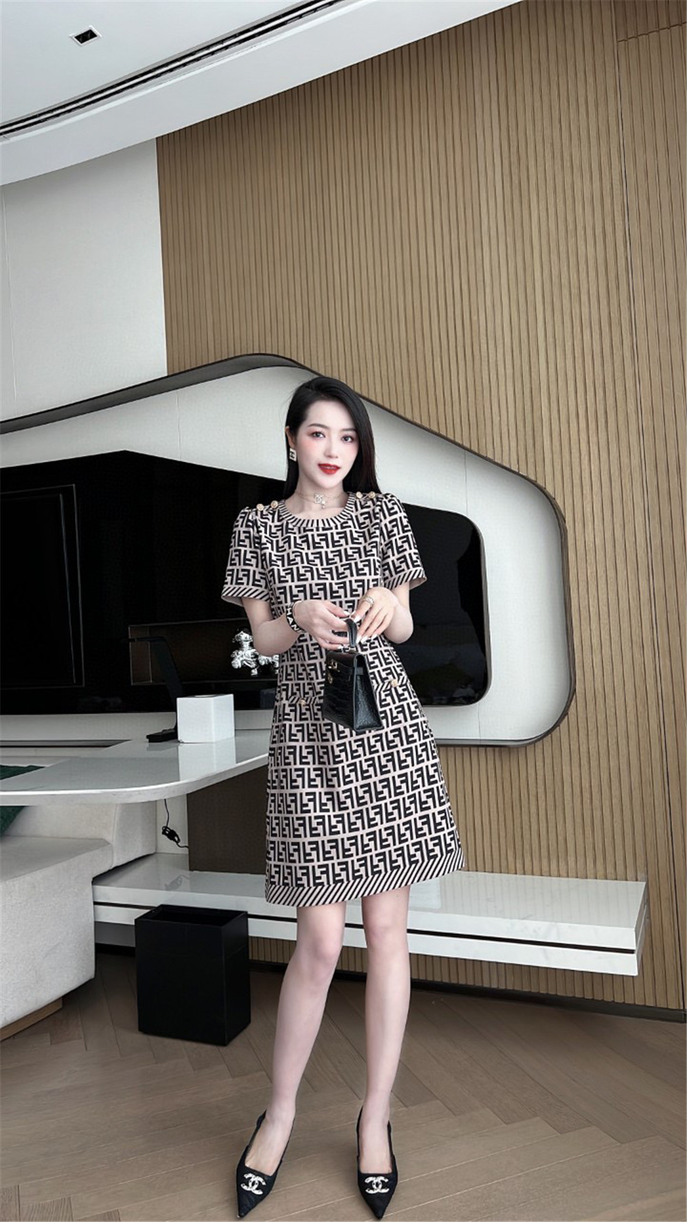 FENDI  レディースドレス S-XLG 1350160