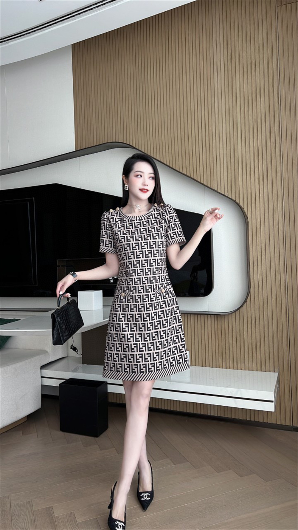 FENDI  レディースドレス S-XLG 1350160