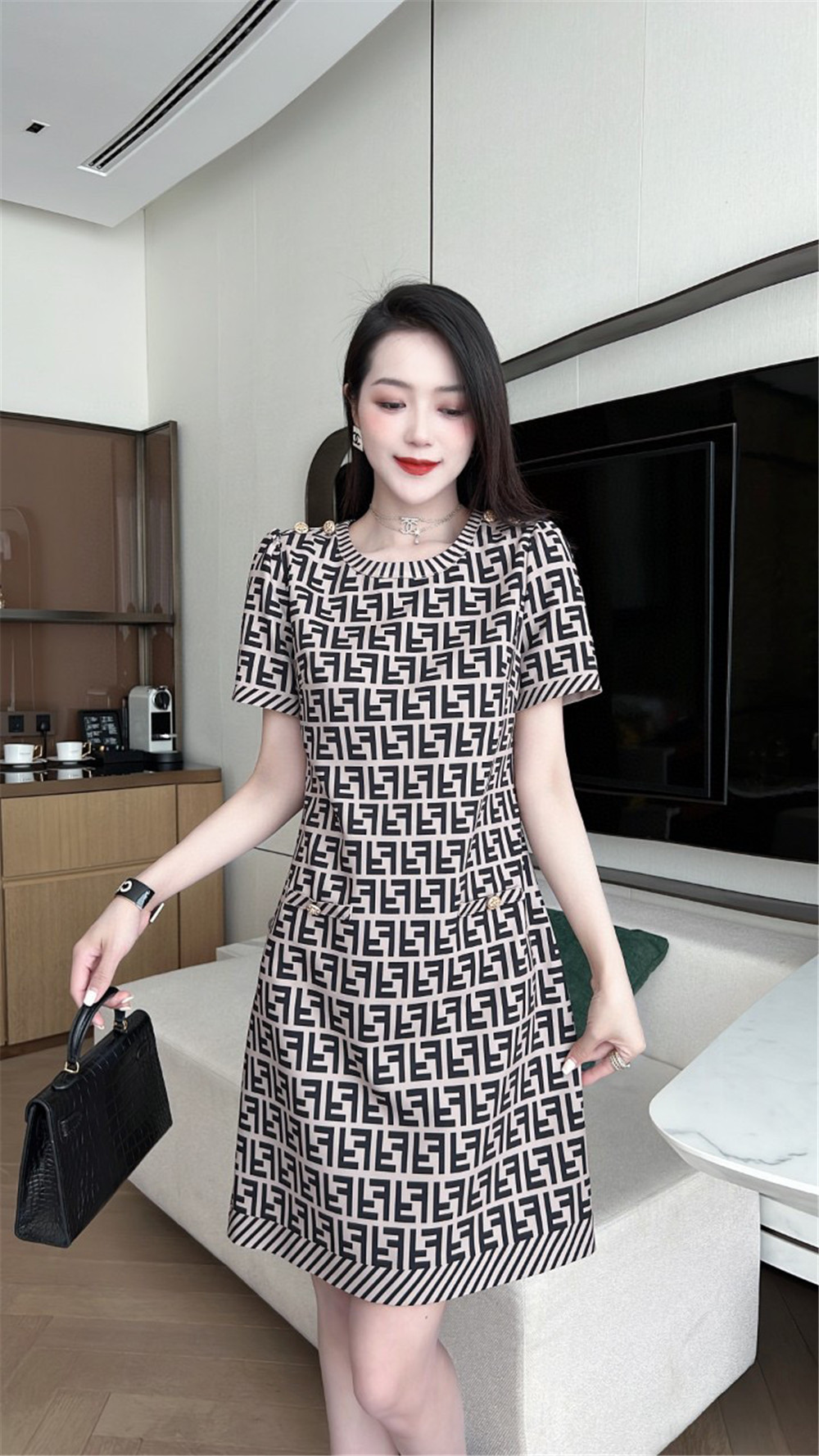 FENDI  レディースドレス S-XLG 1350160