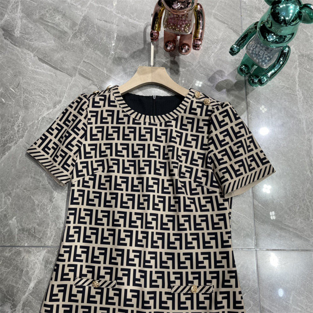 FENDI  レディースドレス S-XLG 1350160