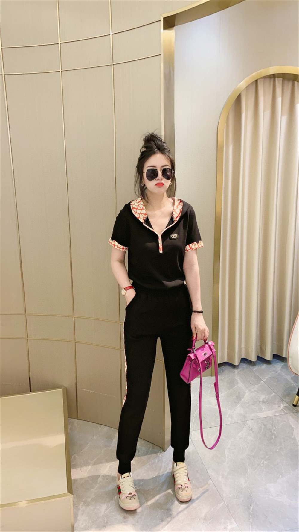 GUCCI ハイバージョン レディーススーツ S -XLG1350190