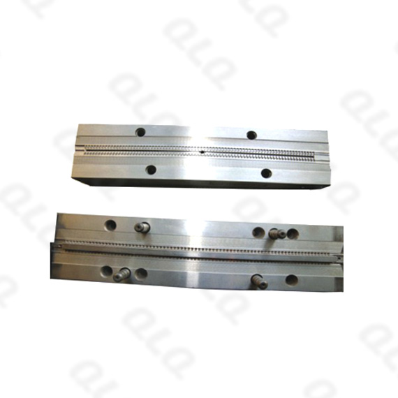Plastic Zipper Teeth Injection Mould-qlq