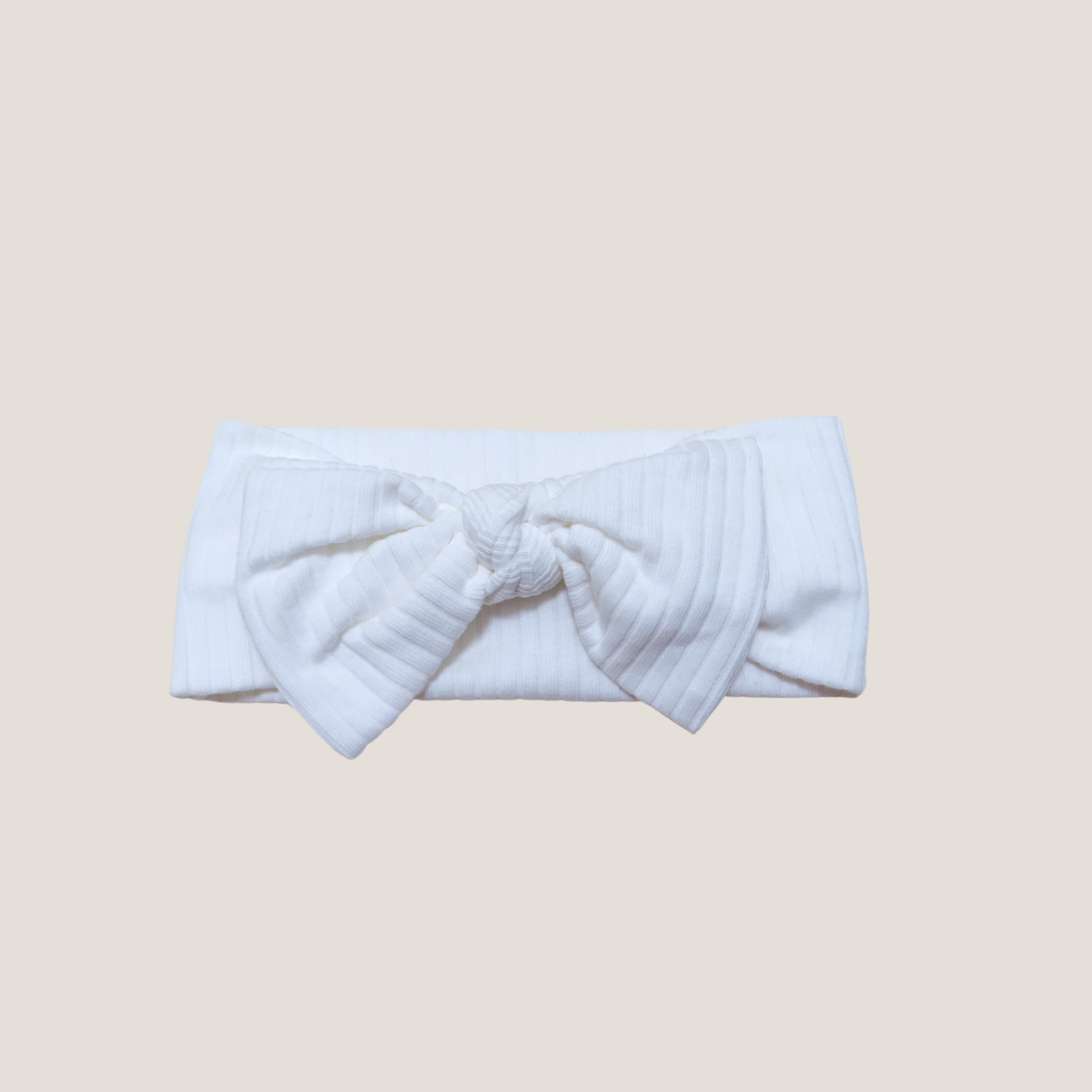 Ribbed Baby Bow Headband in Winter White
