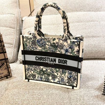 Dior トートバッグ 新作【DIOR】ディオール ブックトート スモール フラワー バッグ(3)