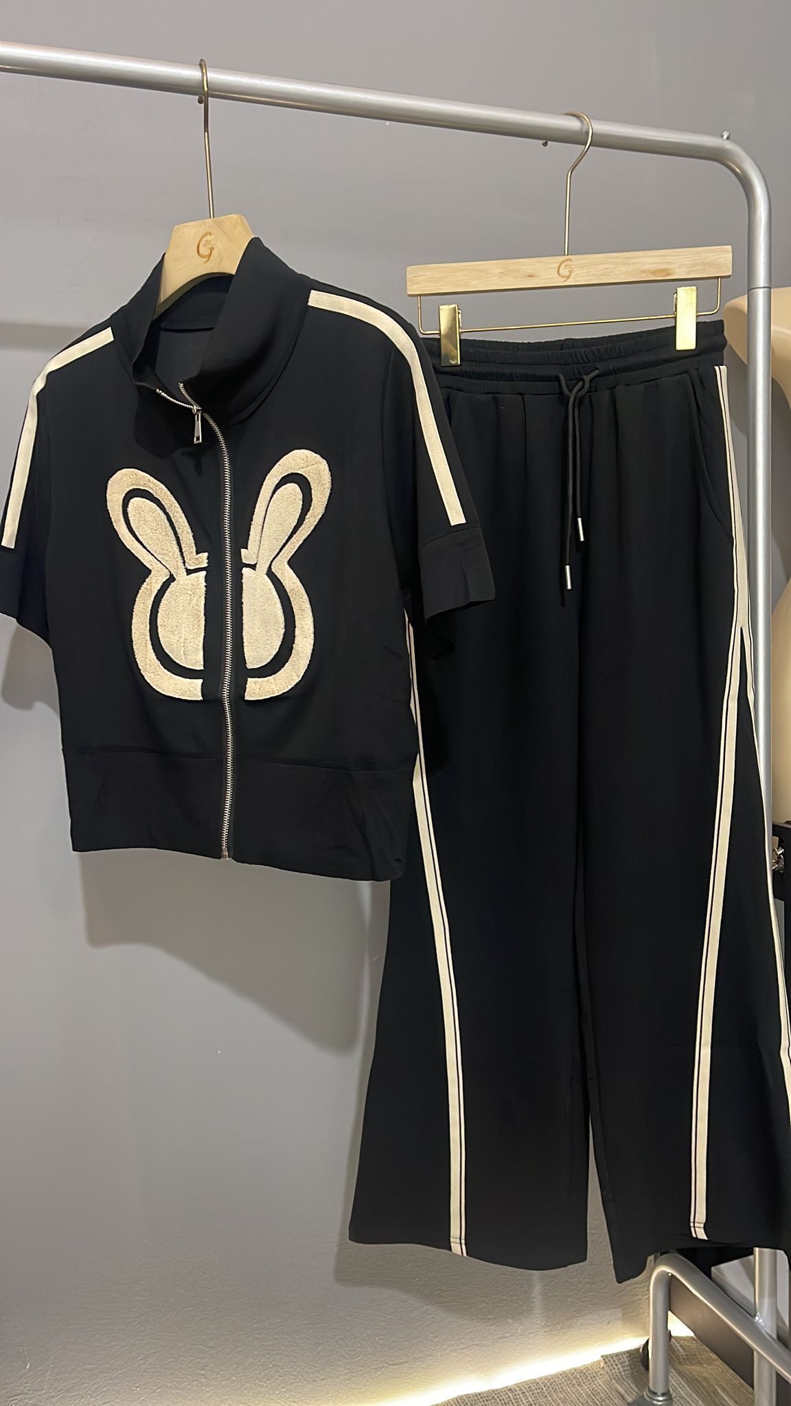 (D47)Set