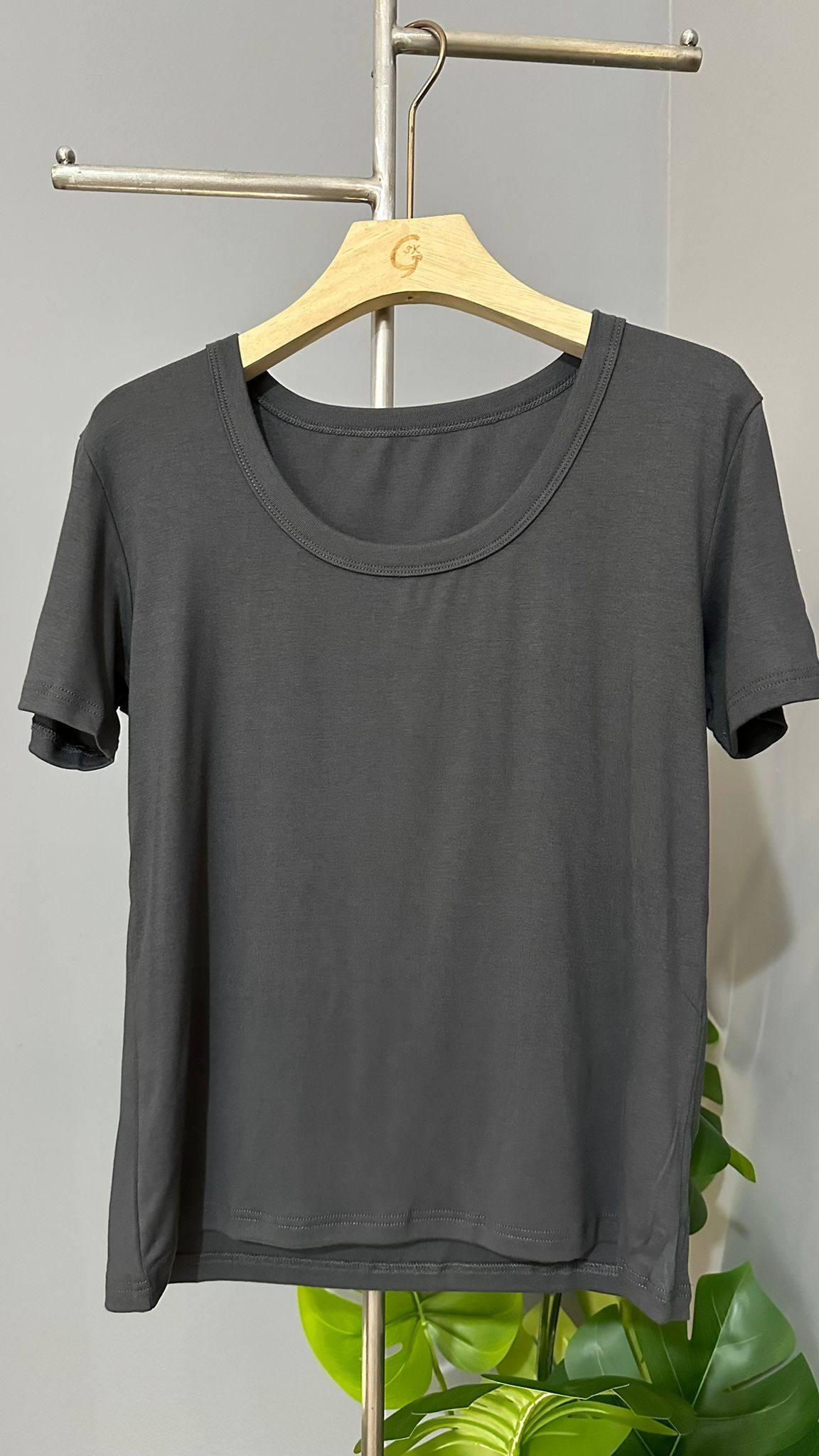 *STAR BUY* (D2463)Top