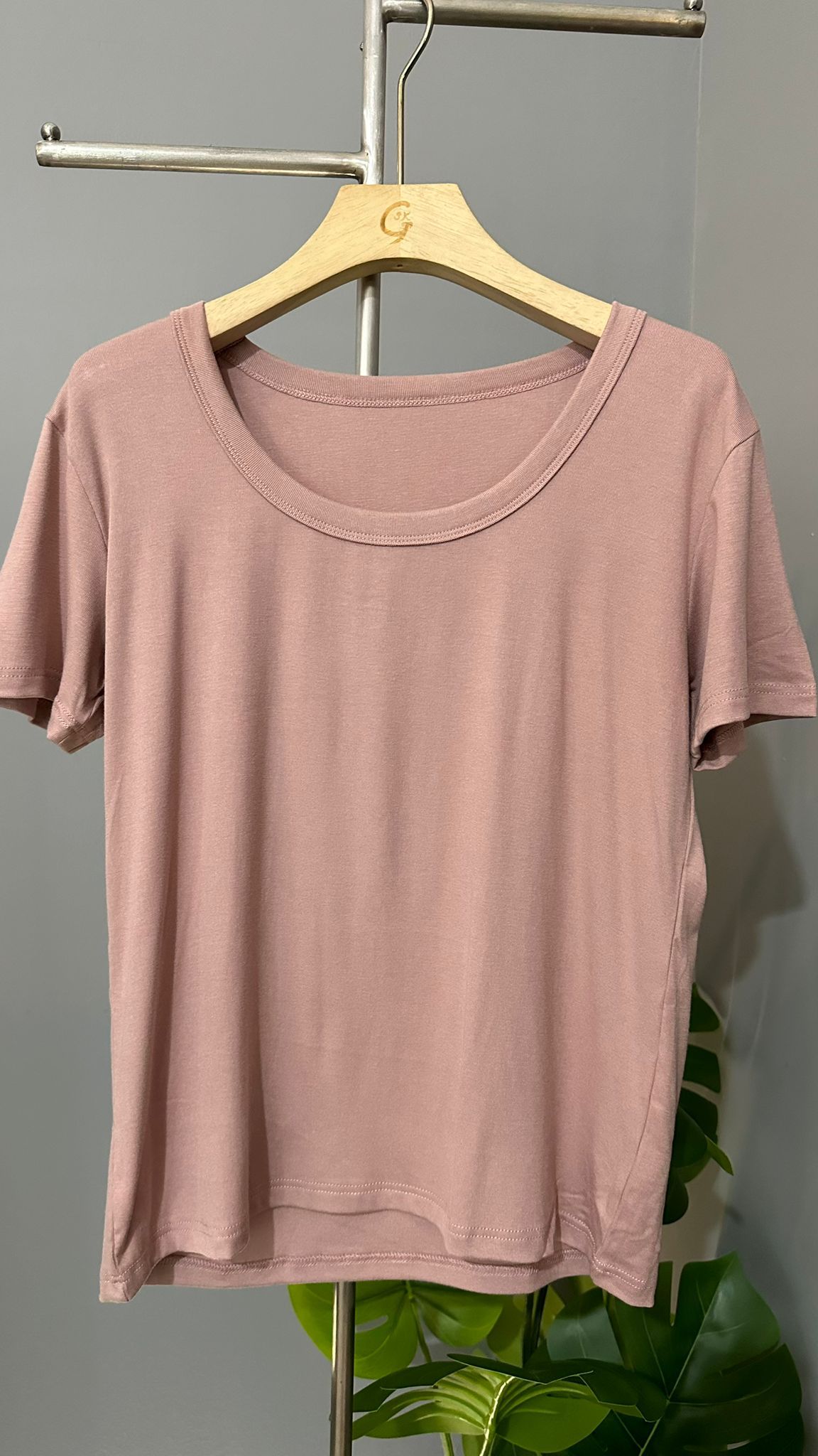 *STAR BUY* (D2463)Top