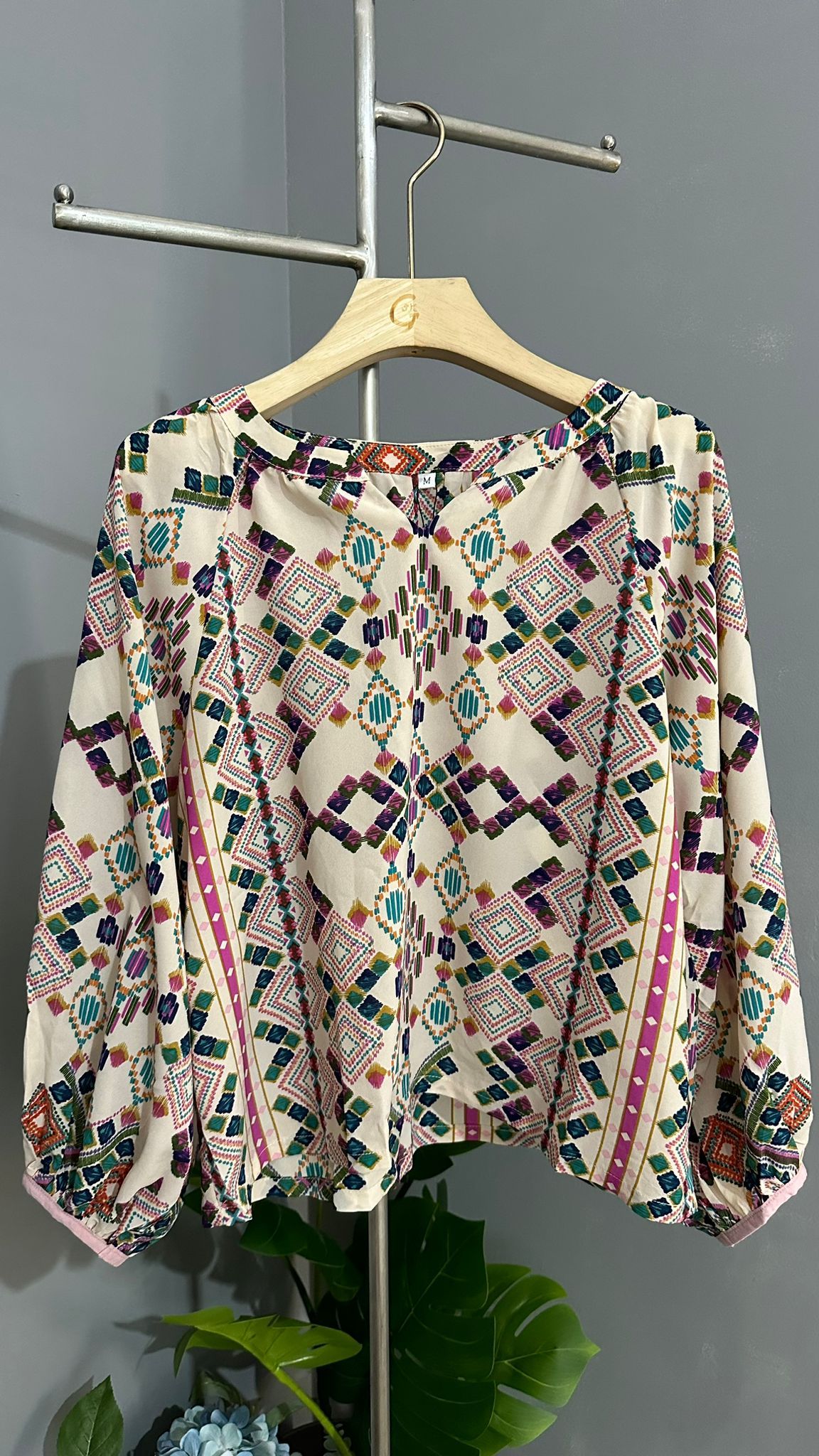 (D2568)Top