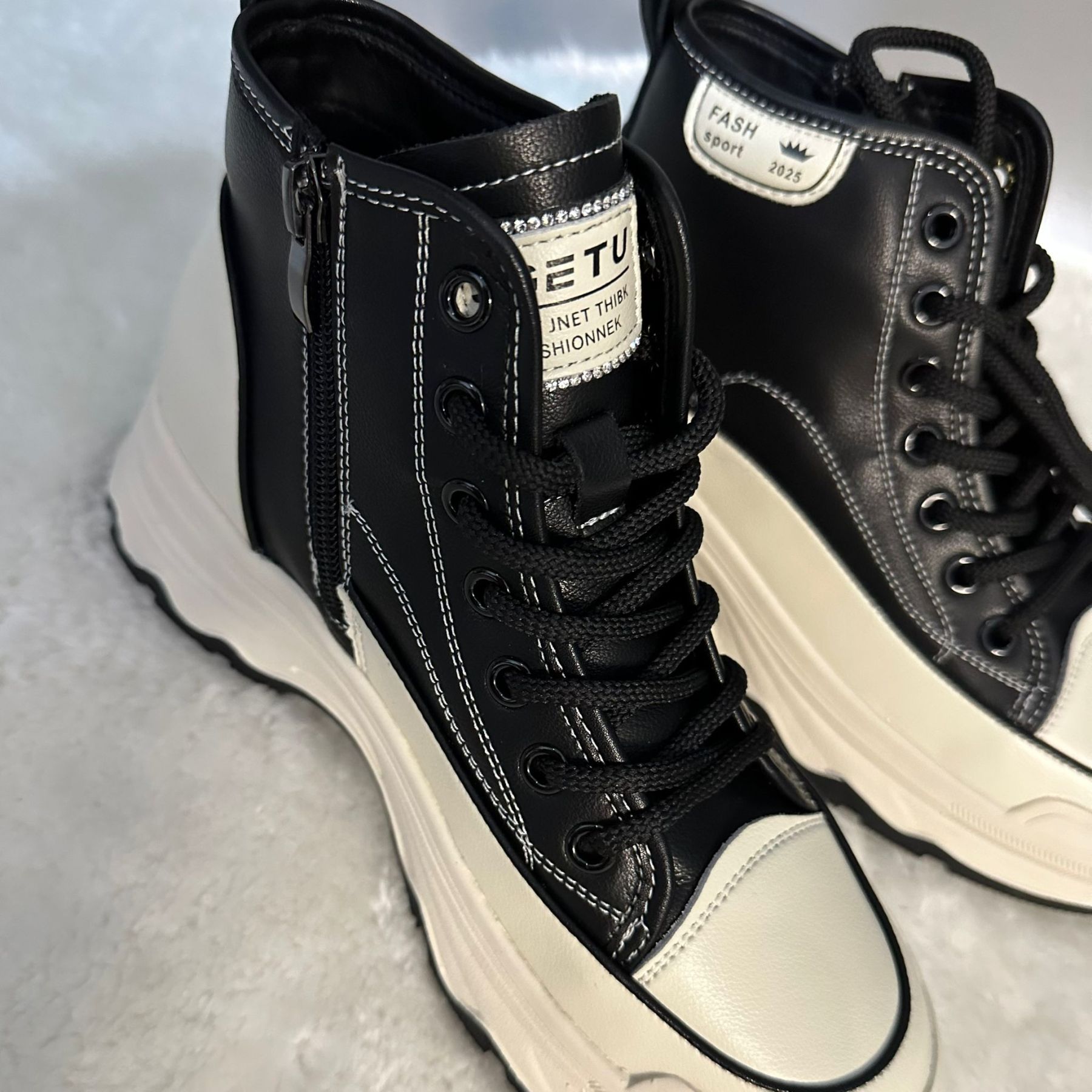 (D99)Sakura Shoe