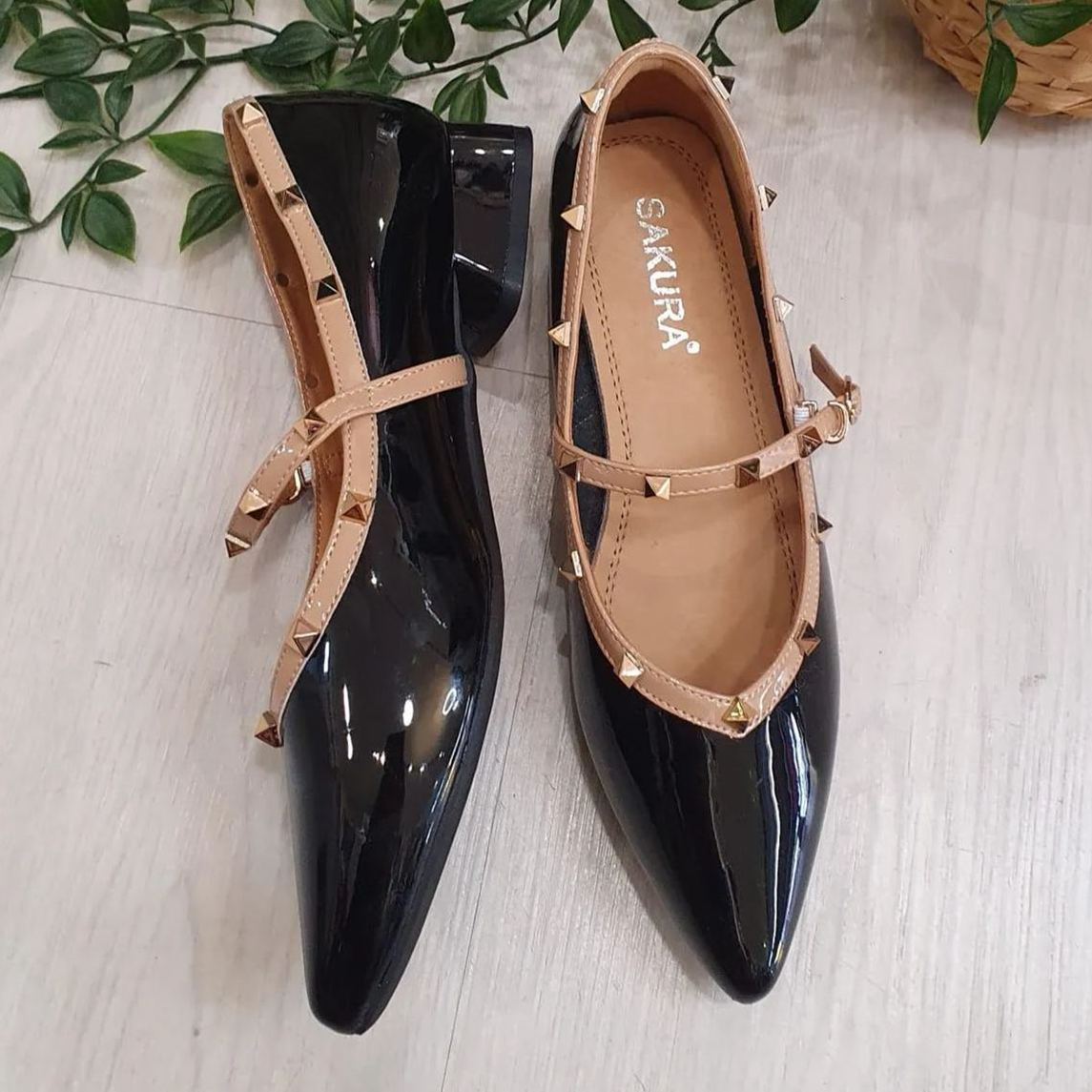 Sakura Black Shoe(Design61)