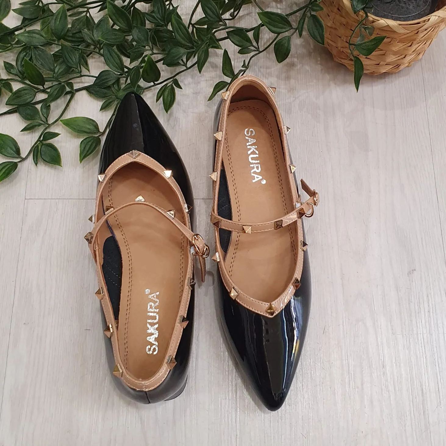 Sakura Black Shoe(Design61)