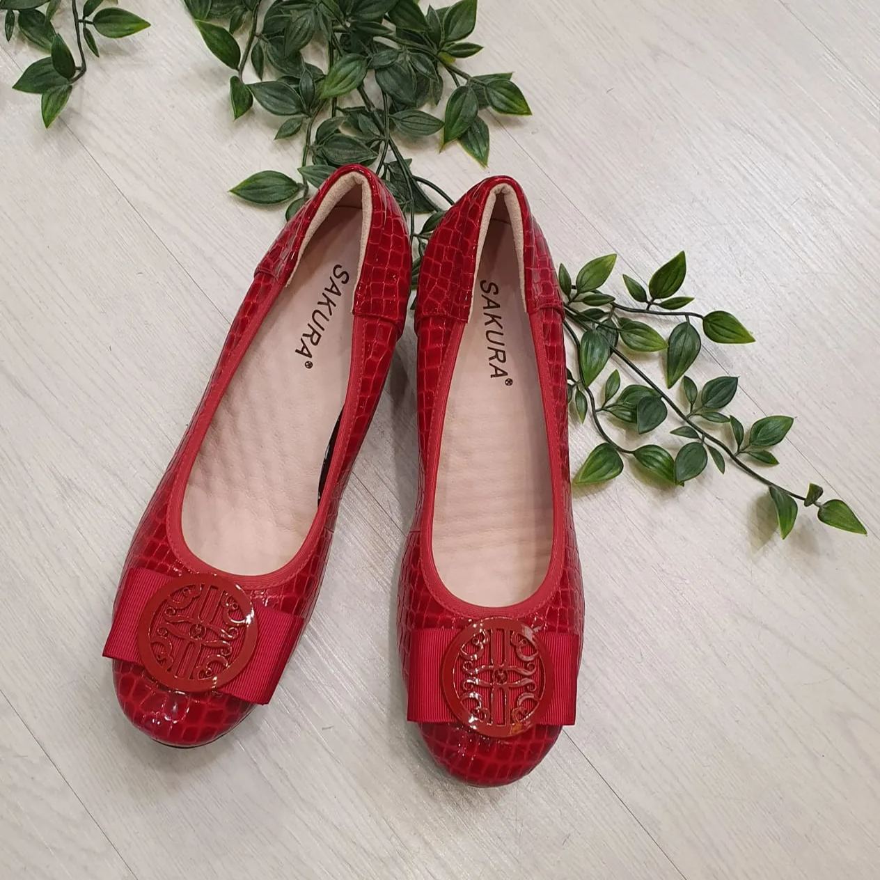 Sakura Red Shoes(Design59)