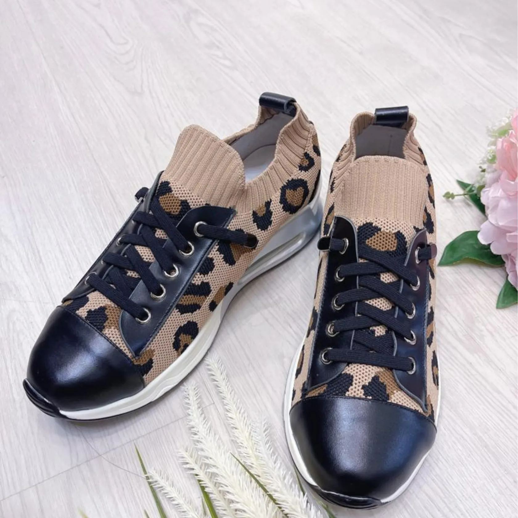 Sakura Brown Shoe(Design25)