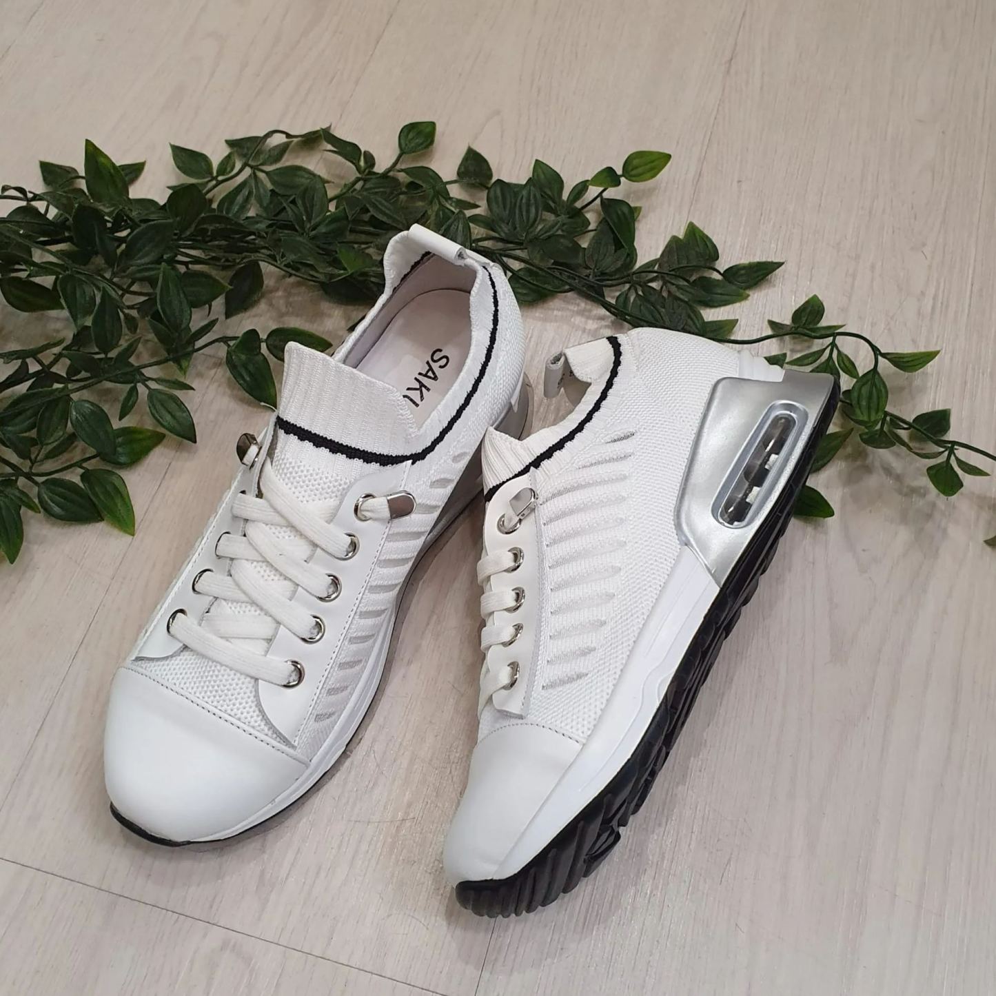 White Shoe(Design26) *BACKORDER*