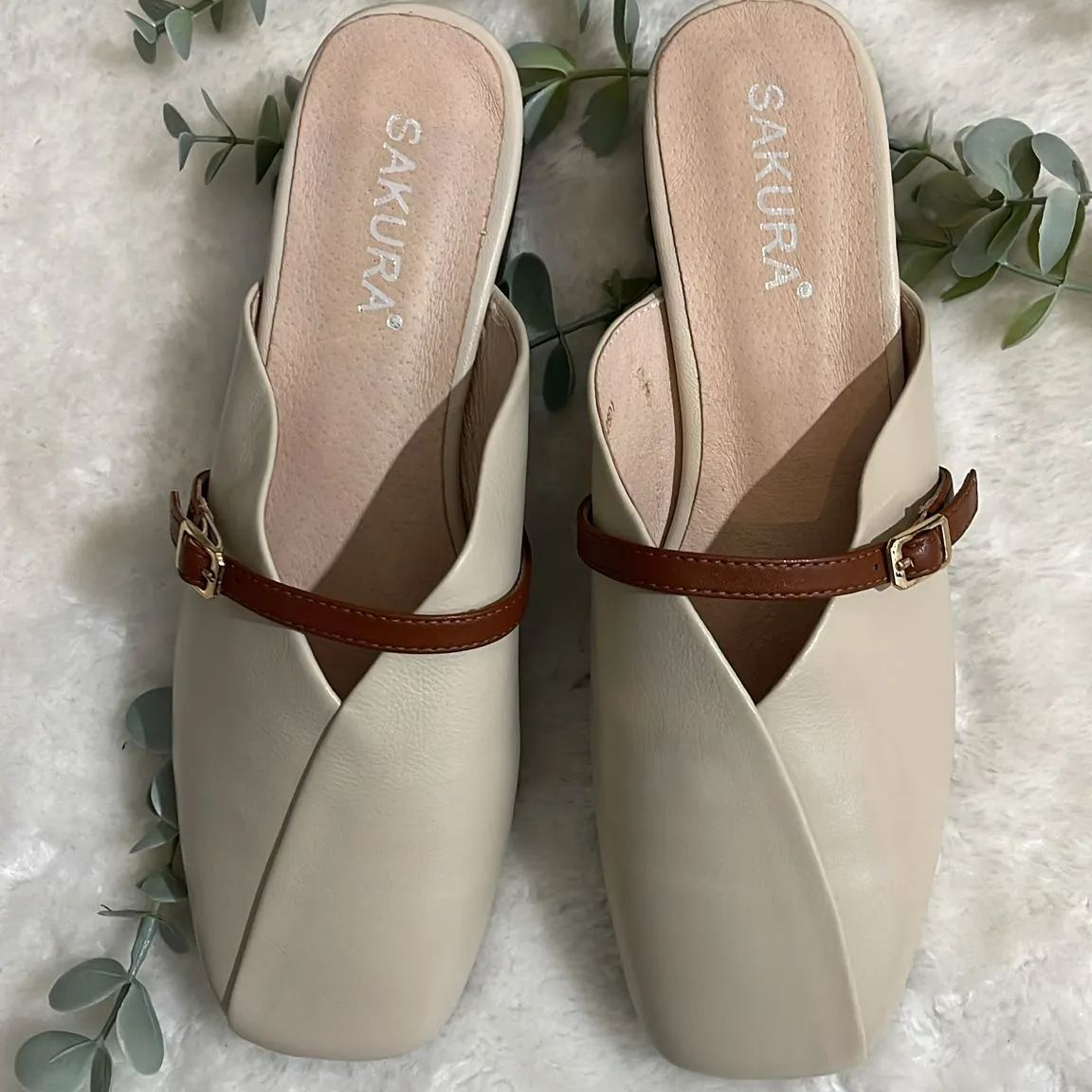 (D89)Sakura Shoe