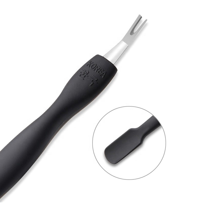 High Quality Deep Sharp V shape Cuticle Fork Plastic Black Cuticle Pusher With Spoon Plastic amiinu