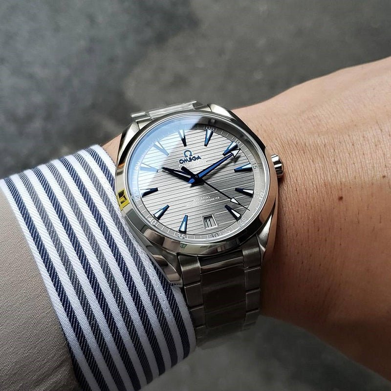 オメガ シーマスター コーアクシャル アクアテラ マスタークロノメーター 15000ガウス 220.10.41.21.06.001 - 浦山時計店