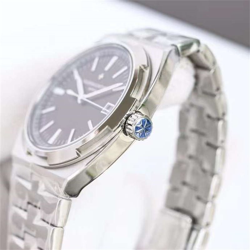 ヴァシュロン コンスタンタン オーヴァーシーズ4500V/110A-B146 - 浦山時計店