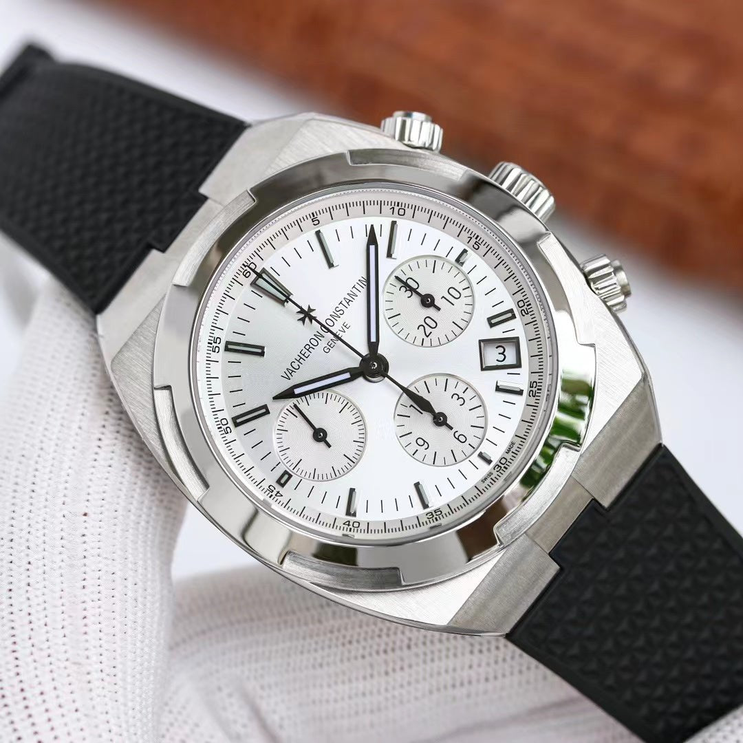 ヴァシュロン・コンスタンタン オーヴァーシーズ クロノグラフ 5500V/110A-B075 - 浦山時計店