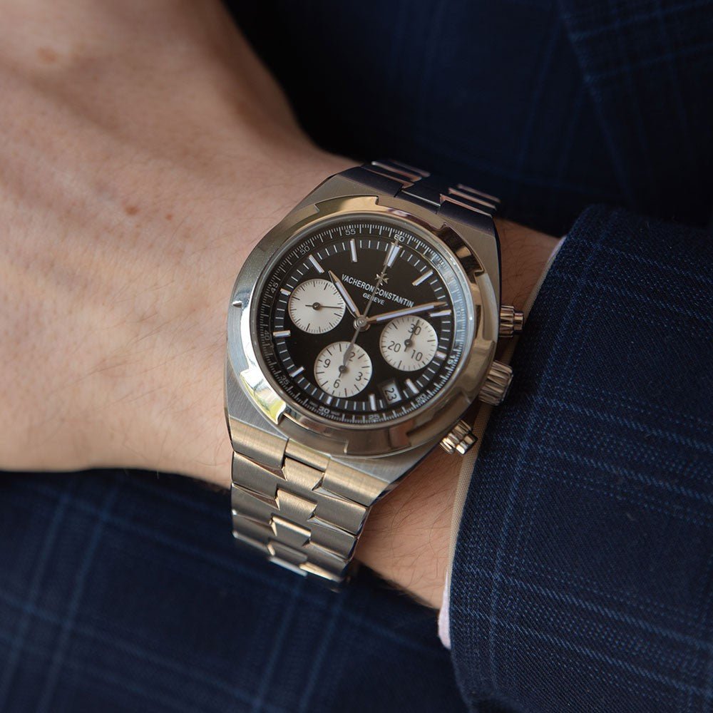 ヴァシュロン・コンスタンタン オーヴァーシーズ クロノグラフ 5500V/110A-B481 - 浦山時計店